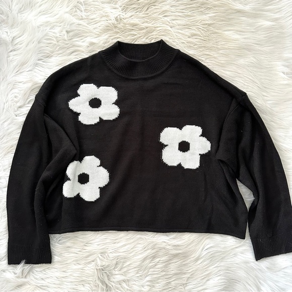 Divided black knit white mod floral mock neck crop sweater - Picture 1 of 10